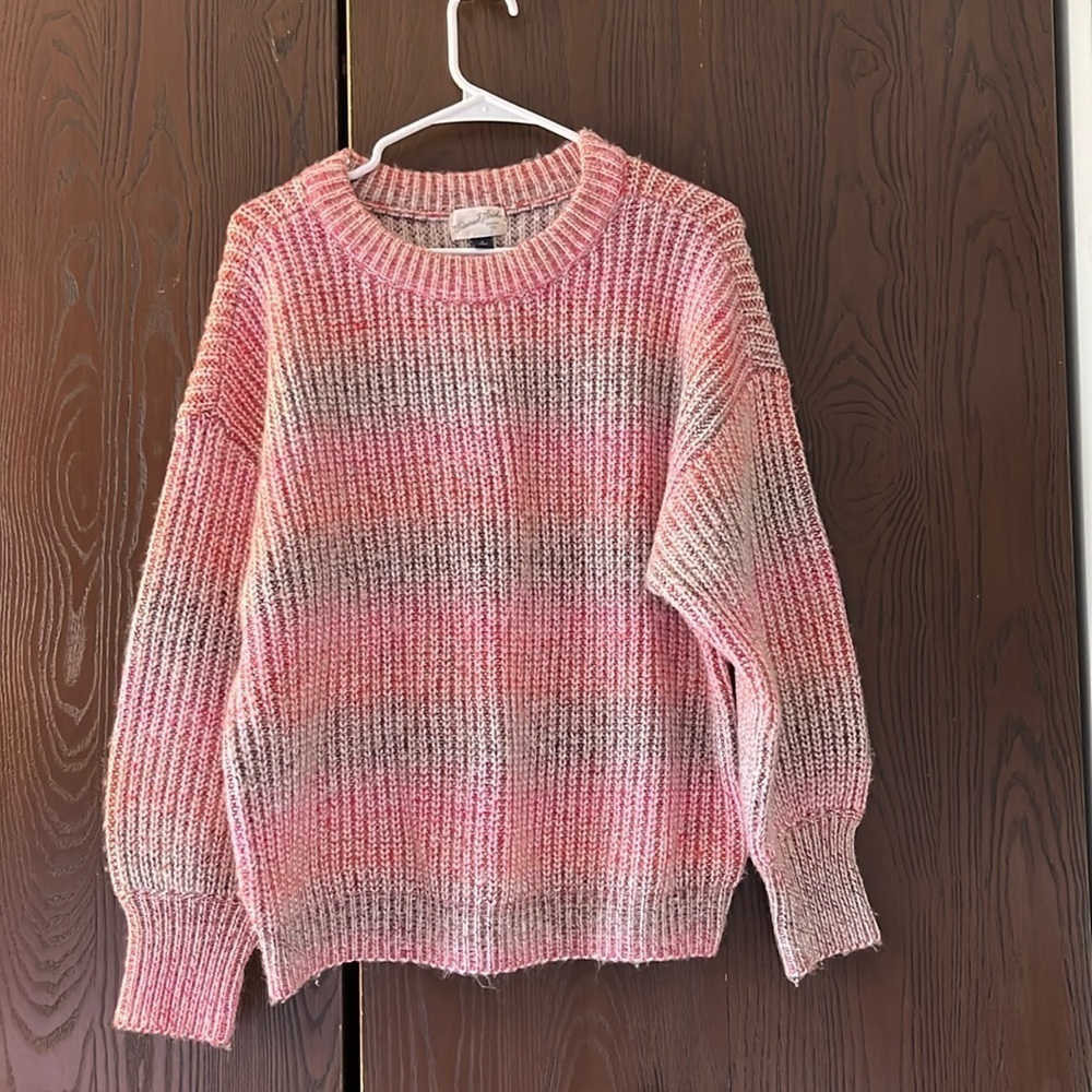 Universal Thread knit sweater. Pink, brown, red and cream color. Size Small.